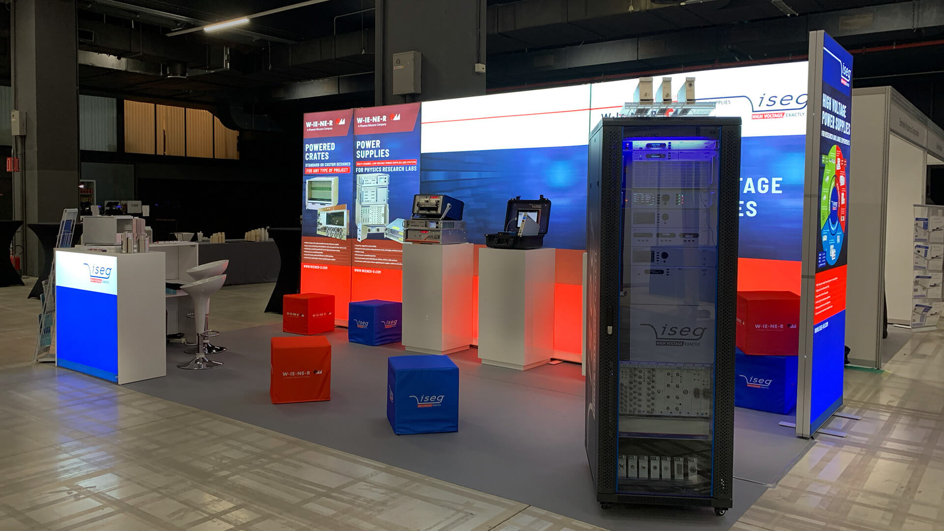 LED leuchtwand isyLED8 Theke iseg