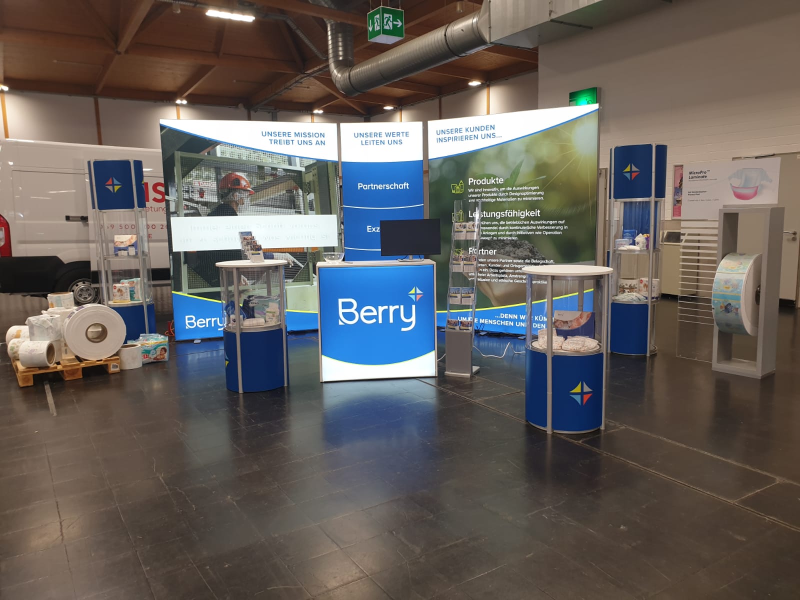 isyLED 8.1 Leuchtwand isyLED 8.1 Leuchtwand