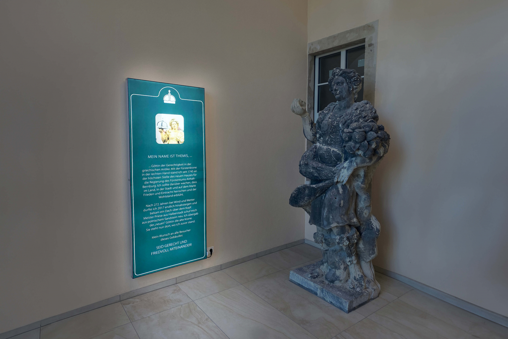 isyLED6 Leuchtwand Wandmontage