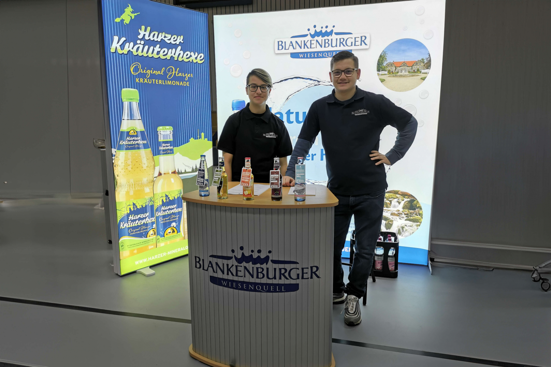 LED Leuchtwand isyLED12 Harzer Mineralquelle Blankenburg GmbH LED Leuchtwand isyLED12 Harzer Mineralquelle Blankenburg GmbH