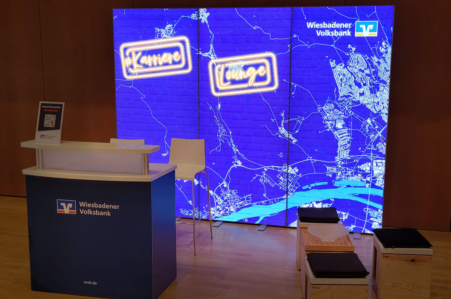 LED leuchtwand isyLED8 wiesbadenervolksbank azubimesse