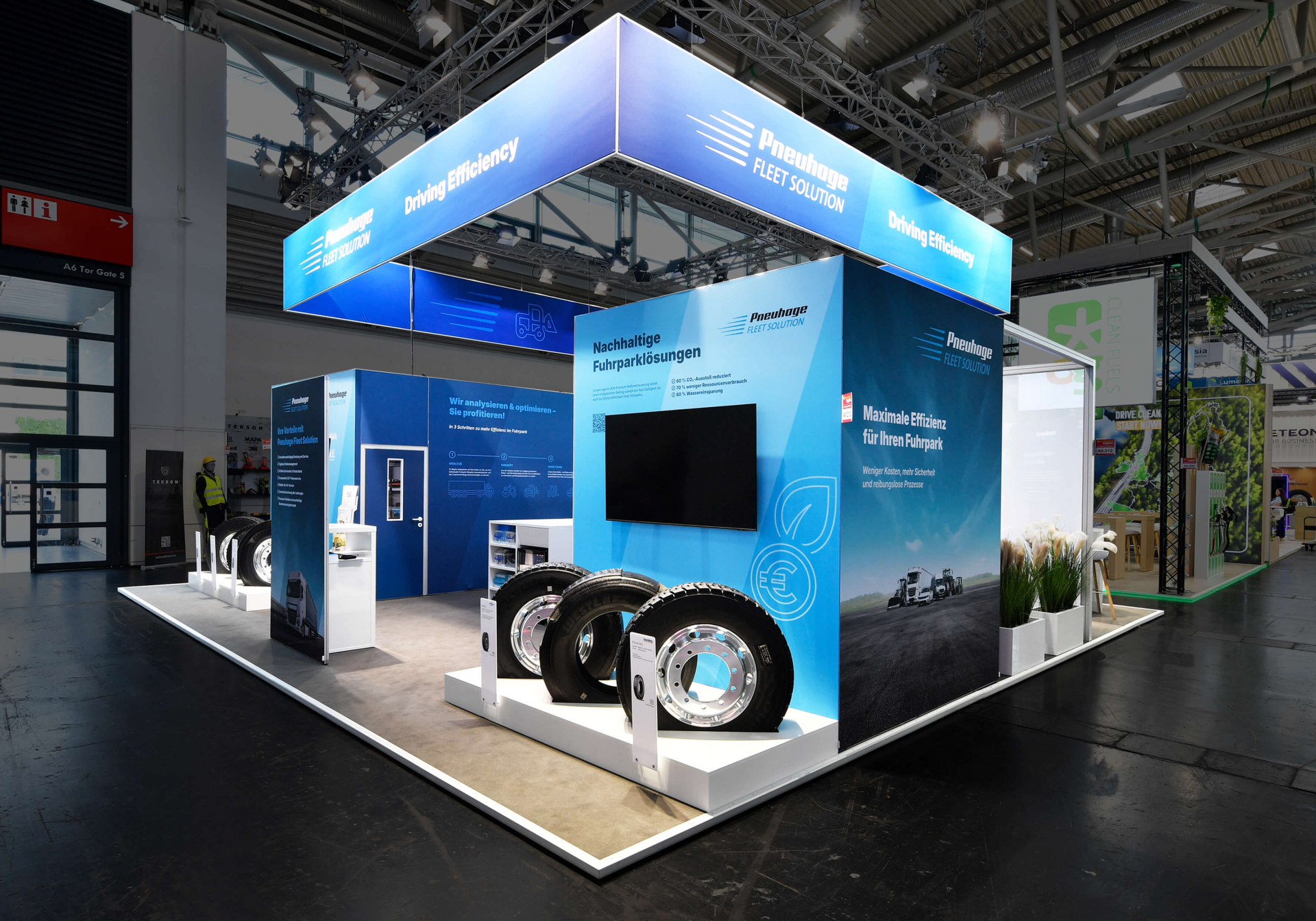 PNEUHAGE TransportLogistic Messestand