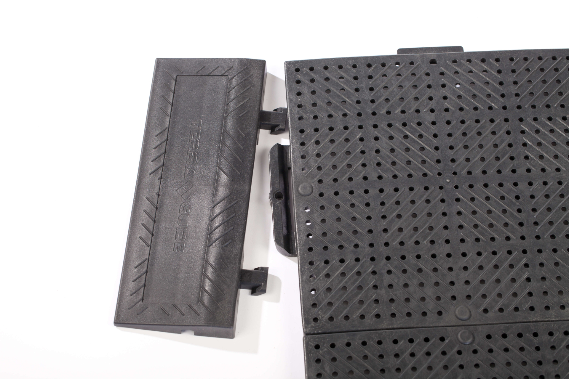 Randleisten für Bodenplatten Randleisten für Bodenplatten